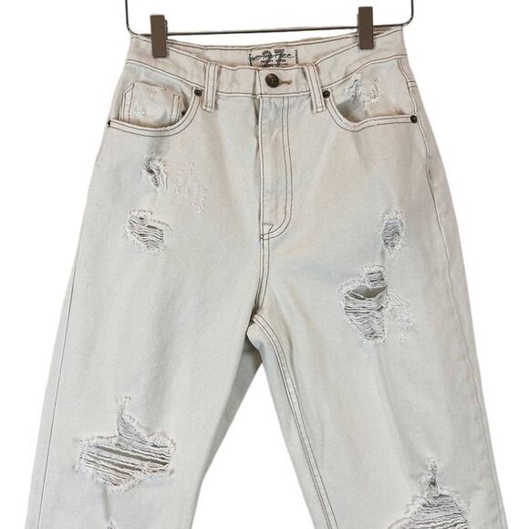 Free People Straight Leg CRVY High Rise Distressed Jeans Womens 27 Ivory - Picture 2 of 7